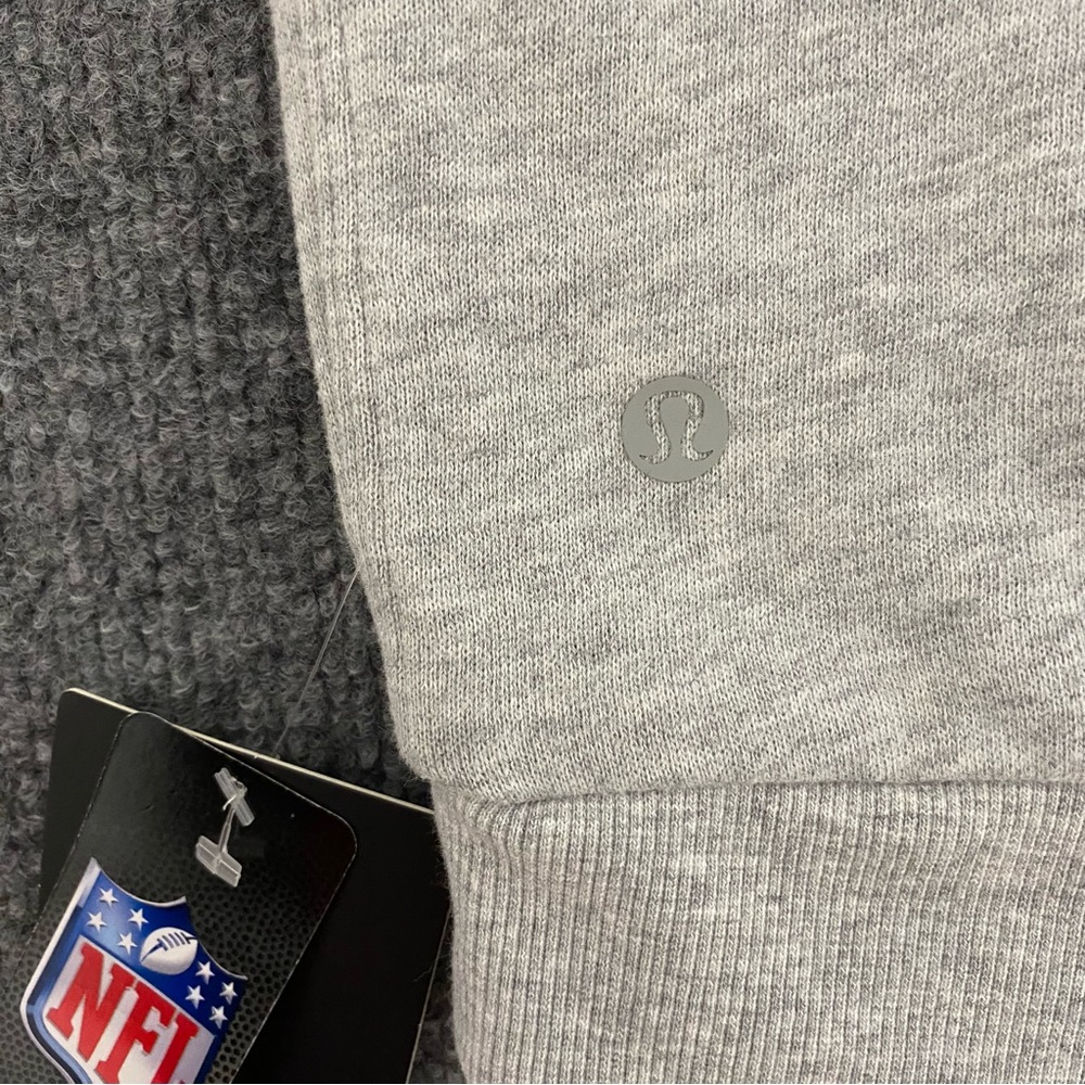 Lululemon x NFL Dallas Cowboys Steady State Crew Mens M Sweatshirt NWT - Picture 8 of 11
